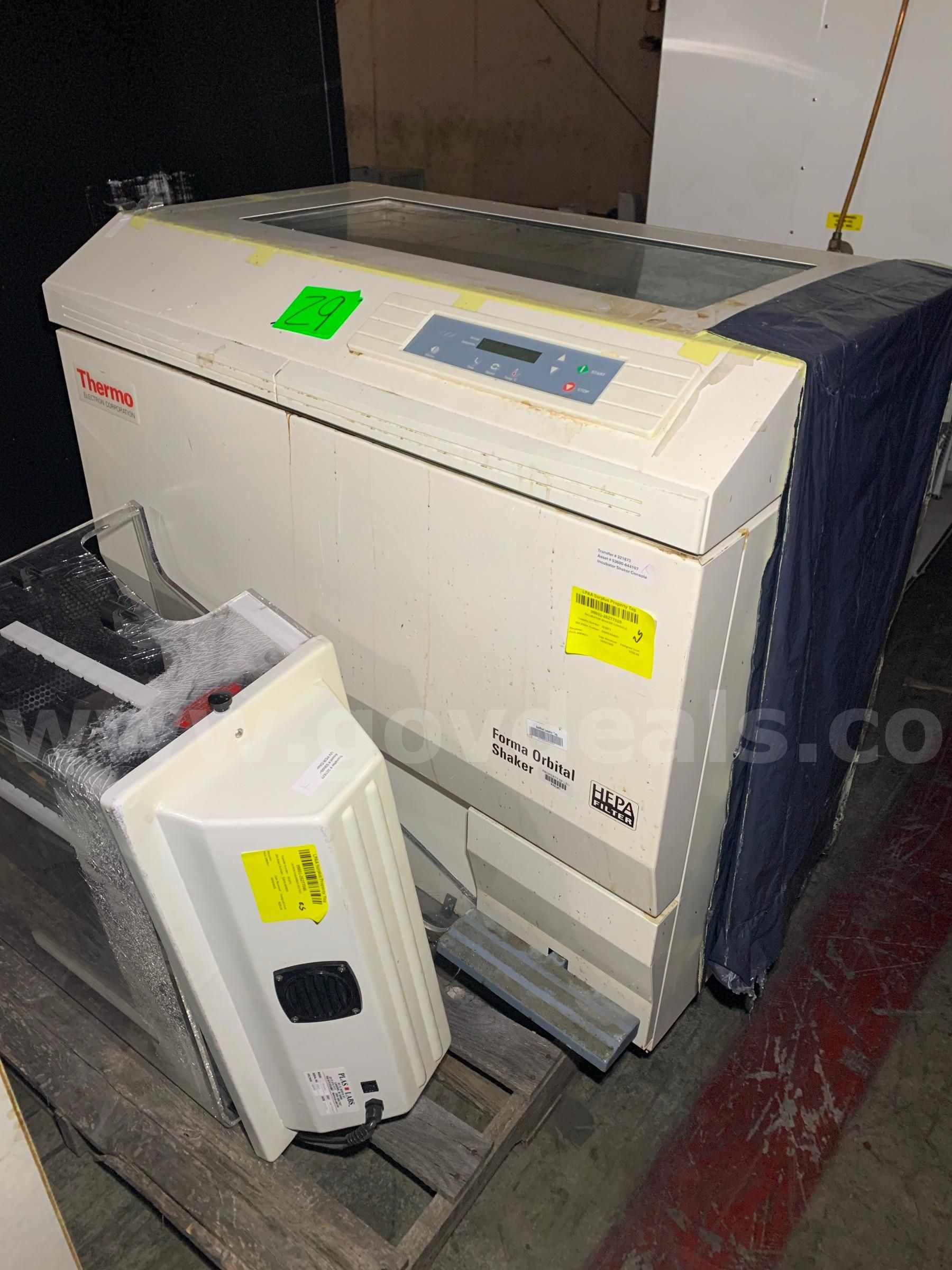 Lab Equipment (2 pcs) | GovDeals