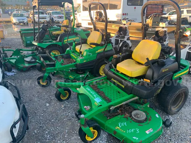 JOHN DEERE MOWING EQUIPMEMT (3)