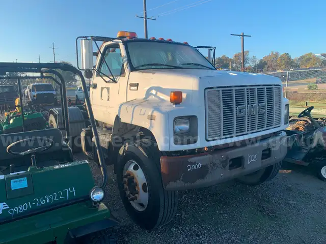 2000 GMC C7H042