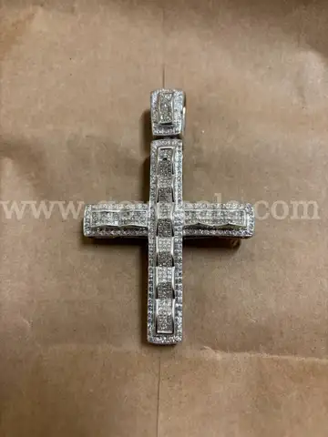 Diamond Cross Pendant with 40 in. Chain