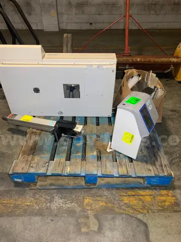 Lab Equipment (3 pcs)