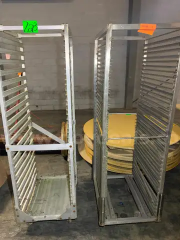 Food Service Rack (2pcs)