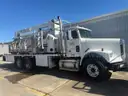 2005 Freightliner FLD120