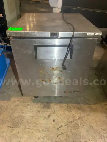 Refrigerator, Undercounter