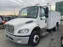 2009 Freightliner M2 106