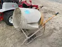 CONCRETE MIXER