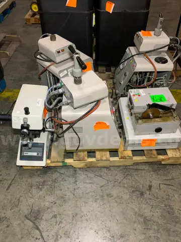 Lab Equipment (6 pcs)