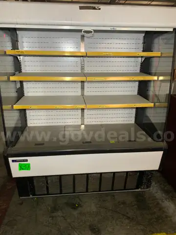 Refrigerated Display Case