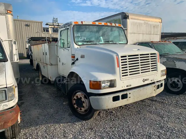 2002 International 4700