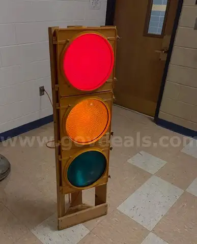 Stand up Traffic Light