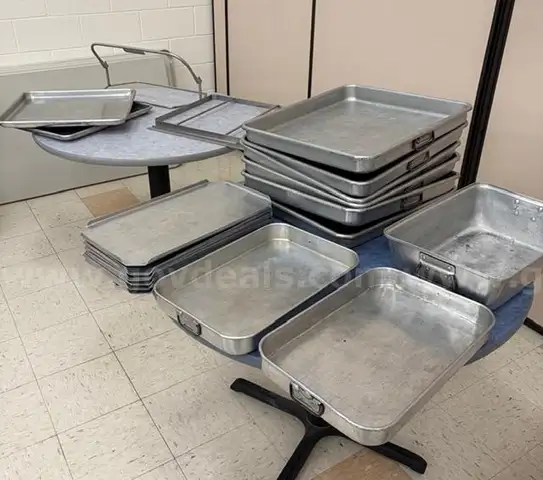 Roasting Pans and trays