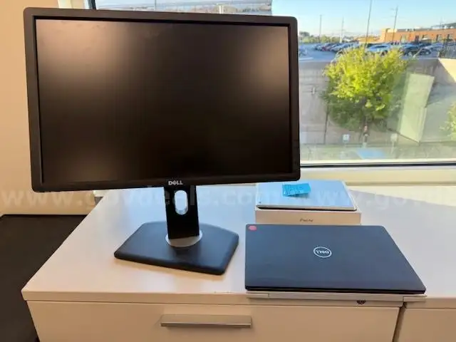 DELL Monitor, Laptop and Apple iPad