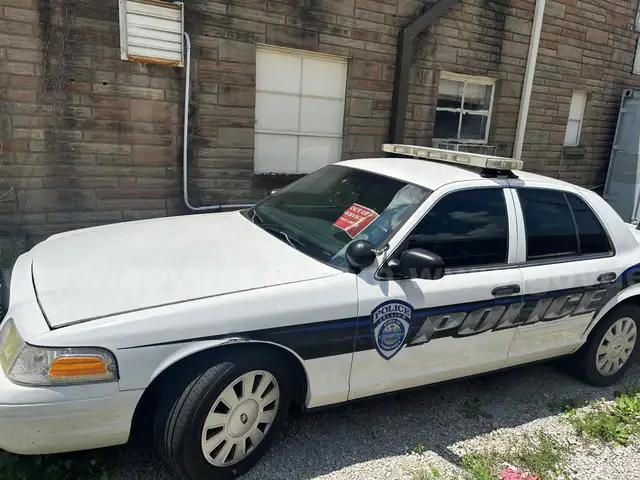 2011 Ford Crown Victoria