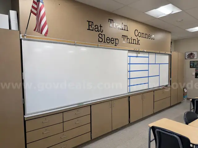 ** Lot of White Board Systems **