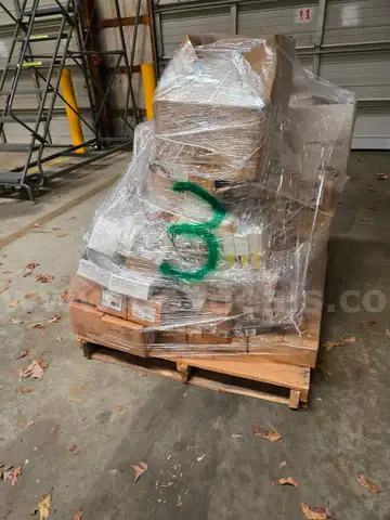Pallet of Lightbulbs