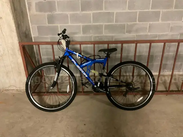 Kent Bicycle (PLEASE NOTE FIRM INSPECTION/REMOVAL DATES - ONLY 3 DAYS FOR REMOVAL)