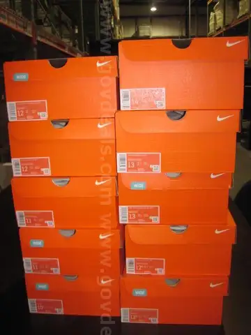 Nike Cleats (10 Pairs of Assorted Styles &#x26; Sizes)