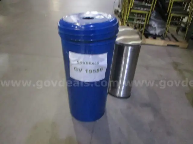Garbage Containers (3)