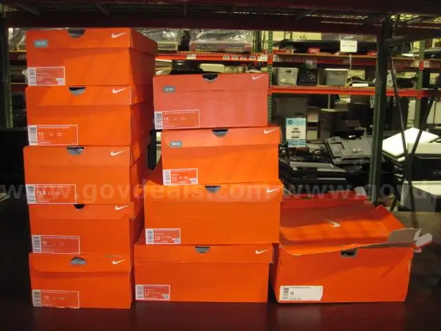 Nike Cleats (10 Pairs of Assorted Styles &#x26; Sizes)