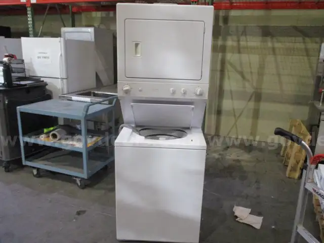 G.E. Washer/Dryer Combo