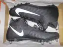 Nike Cleats (10 Pairs of Assorted Styles &#x26; Sizes)