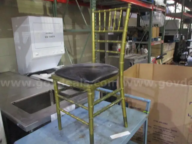 Plastic Event Chairs (5)