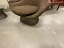 Table &#x26; Chairs (PIM Showroom)