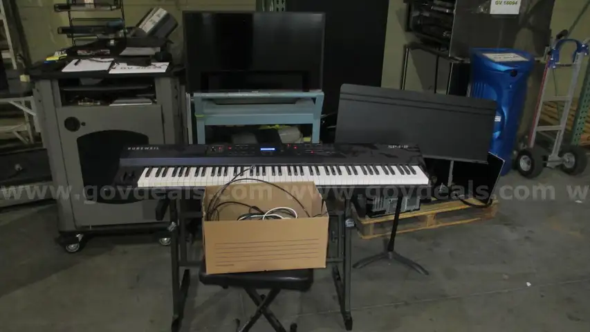 Keyboard with Display