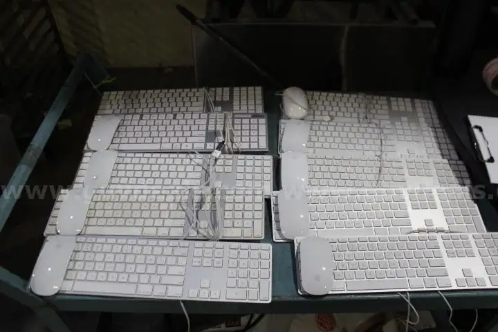 Apple Keyboards & Mice