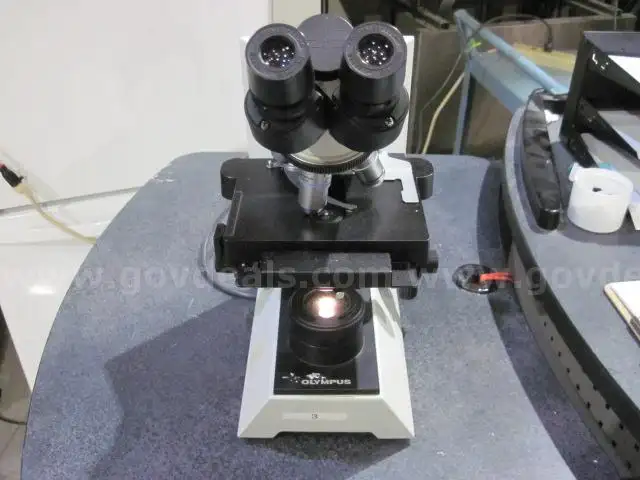 Microscope