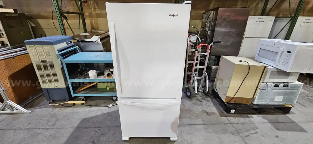 Refrigerator