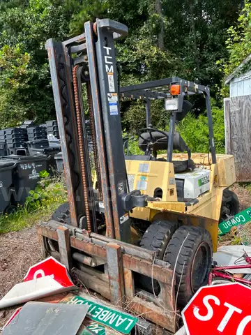 1992 TMC-FGH36 ForkLift