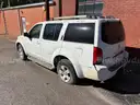 2005 Nissan Pathfinder SE 2WD