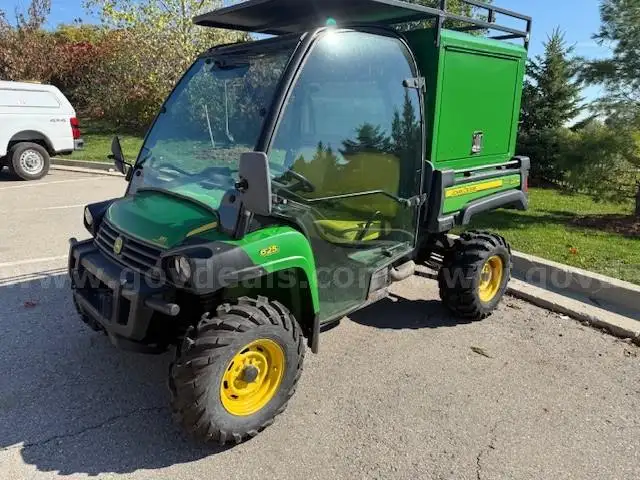 2011 John Deere Gator 625i XUV