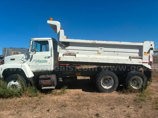 1987 Ford L8000 Diesel Tandem Axle Dump Truck