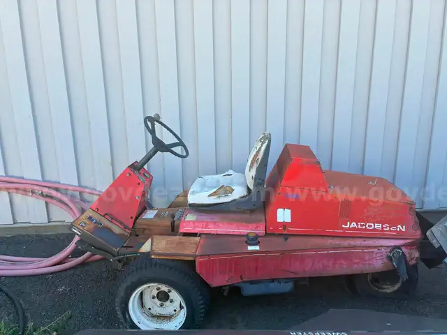 Jacobsen Lawn Mower