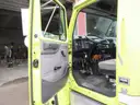 2000 International 4700 Cab &#x26; Chassis