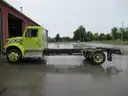 2000 International 4700 Cab &#x26; Chassis