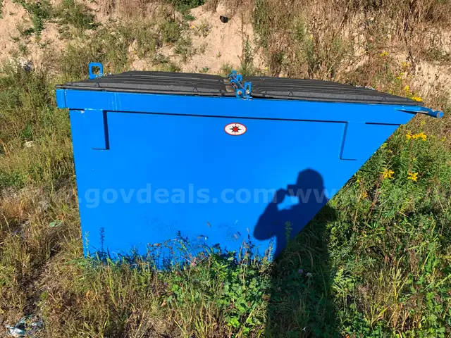 4 Yard Rear Load Container