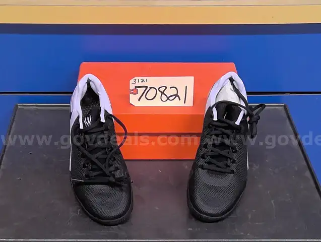 Women&#x27;s Sneakers