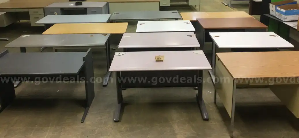 12 Computer Desk