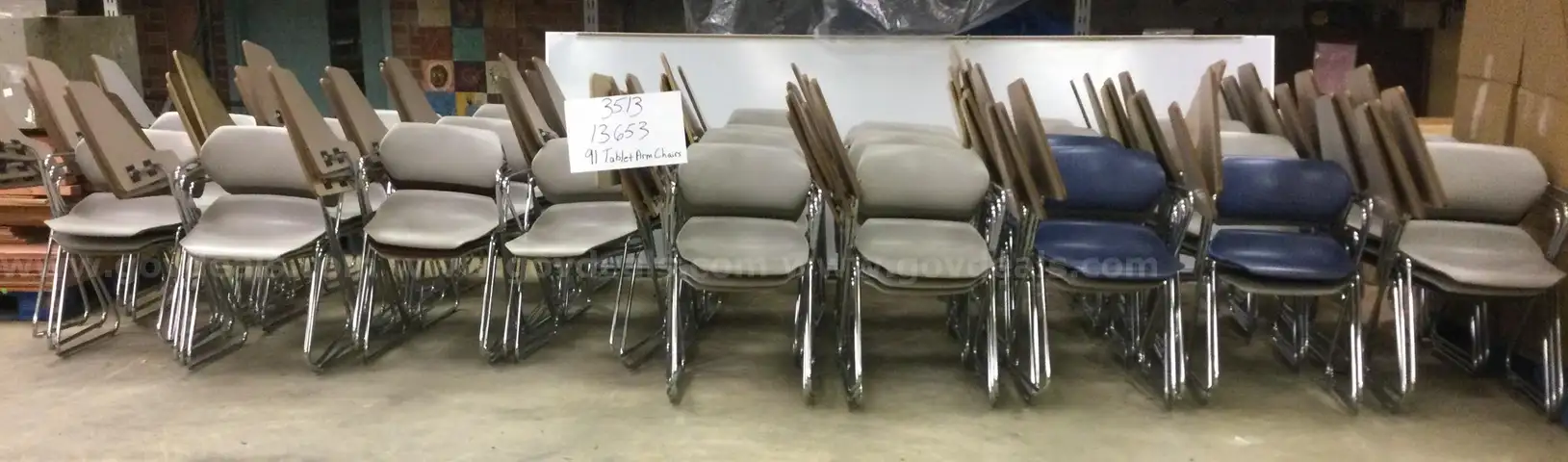 91 Tablet arm chairs