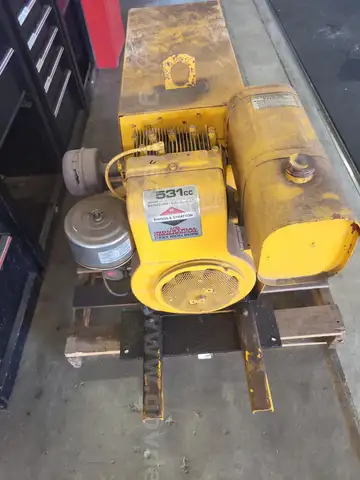 Gasoline powered AC/DC  ARC Welder/Generator