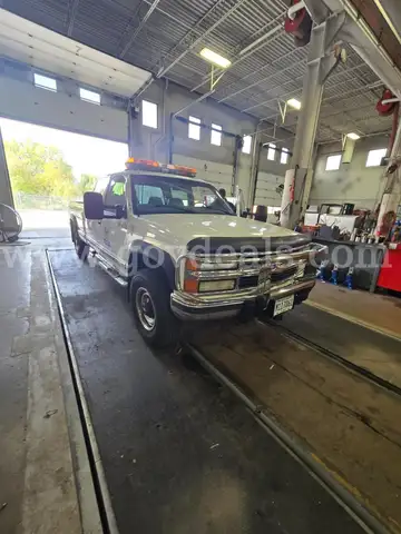 1999 Chevrolet C/K 3500 Diesel,Crew Cab,Long Bed, 4WD, Manual Trans