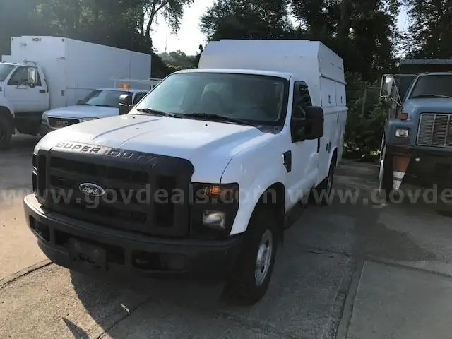 2008 Ford F-350 SD XL 4WD