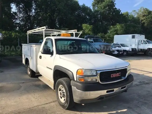 2001 GMC Sierra 2500HD SL 2WD