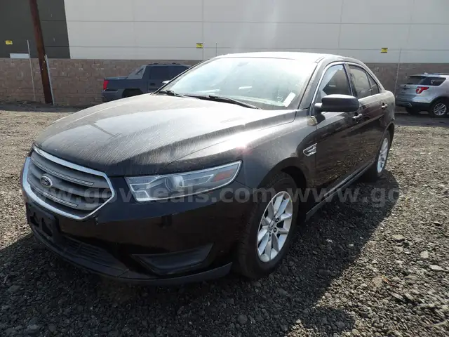 2014 Ford Taurus FWD
