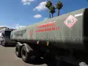 1991 Oshkosh R-Series - 6,000 gallon tanker