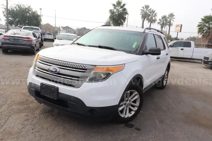 2015 Ford Explorer