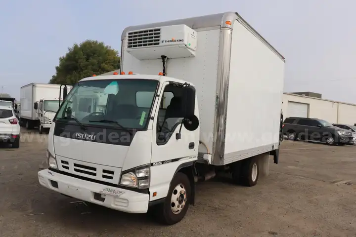 2006 Isuzu NPR